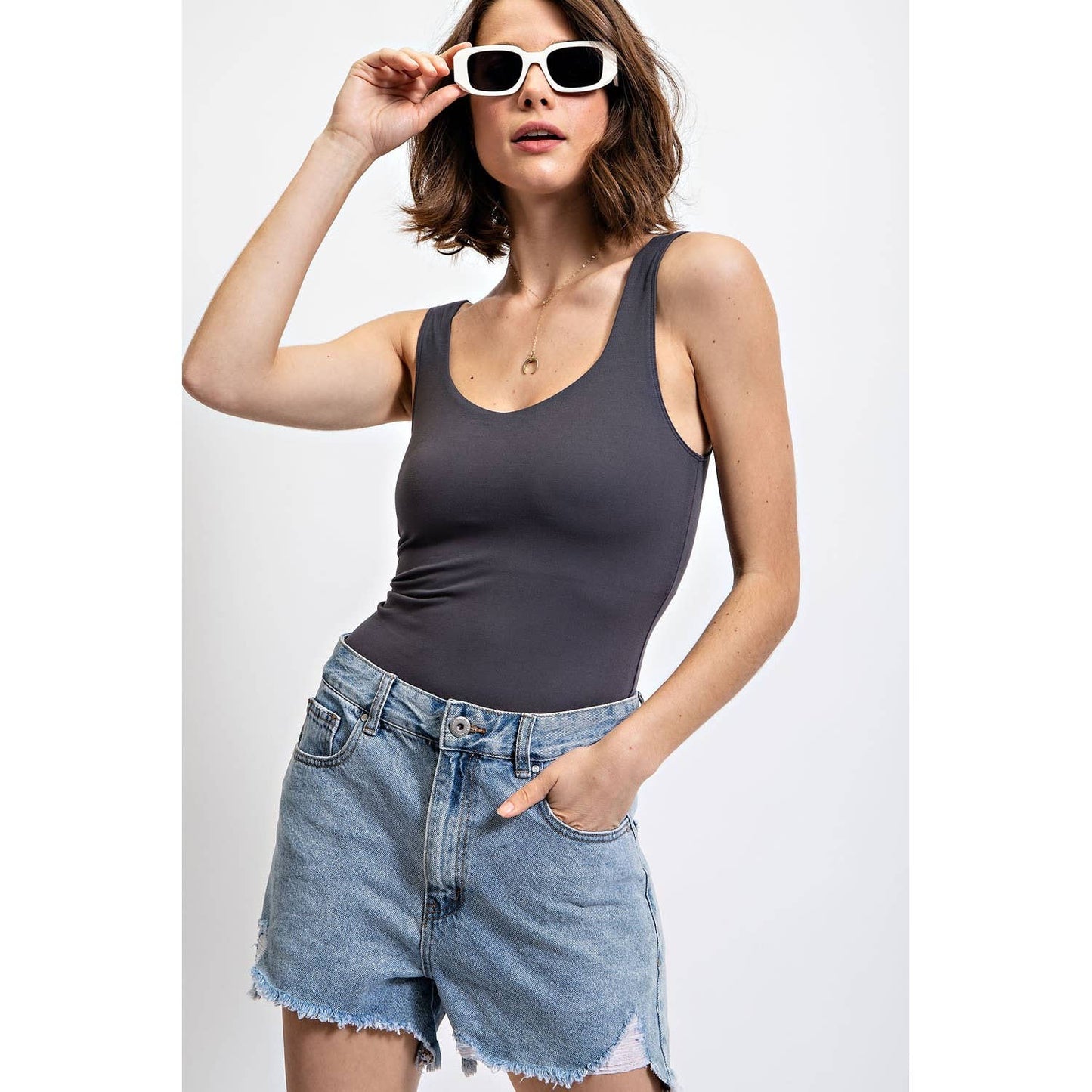 BUTTER SQUARE NECK BODYSUIT